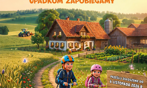 Ilustracja przedstawia kolorowy, pogodny plakat promujący bezpieczeństwo na wsi. W centrum kompozycji widoczna jest szeroka, zielona łąka z różnobarwnymi kwiatami. Przez łąkę biegnie jasna, utwardzona ścieżka, po której jadą dwoje dzieci na hulajnogach. Oboje mają założone kaski ochronne i plecaki, co podkreśla temat bezpieczeństwa. Dziewczynka jedzie z przodu, chłopiec tuż za nią; oboje wyglądają na uśmiechniętych i skupionych na jeździe.  Po lewej stronie ilustracji znajduje się gospodarstwo: jasny dom z czerwonym dachem, obok niego stodoła oraz zabudowania gospodarcze. W tle, na polu za domem, pracuje zielony traktor, który wykonuje prace polowe. Cała sceneria jest utrzymana w jasnych, pastelowych barwach, z łagodnie pofalowanymi wzgórzami i błękitnym niebem w tle, co tworzy spokojną, sielską atmosferę.  W górnej części plakatu umieszczono logo instytucji oraz duży napis „Bezpieczny Rolnik Bezpieczna Wieś”. Niżej znajduje się tekst informujący o konkursie e‑learningowym dla dzieci, terminie zgłoszeń oraz nagrodach w postaci hulajnóg i kasków. Na dole widoczne są logotypy organizatora i partnera strategicznego.