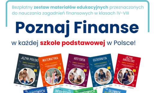 Grafika promująca pakiet edukacyjny Poznaj Finanse z napisem Bezpłatny zestaw materiałów i zdjęciem kilku kolorowych teczek z materiałami szkolnymi.