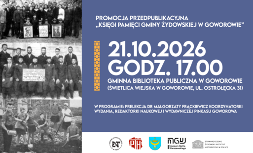 Szary plakat wydarzenia z czarno-białą fotografią grupy ludzi po lewej i tekstem promocja przedpublikacyjna książki z datą 21.10.2026 i godziną 17:00 po prawej.